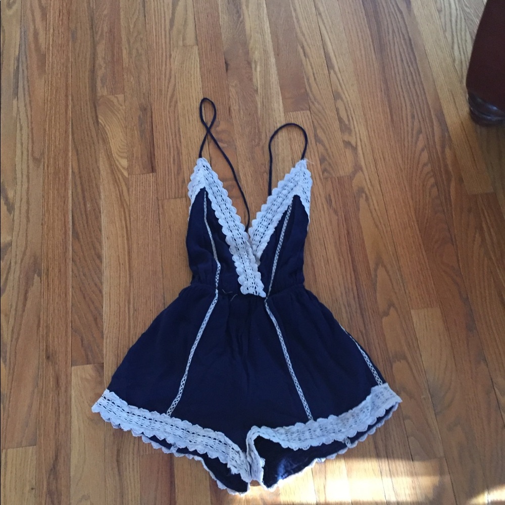 Illa Illa Romper - Size Small